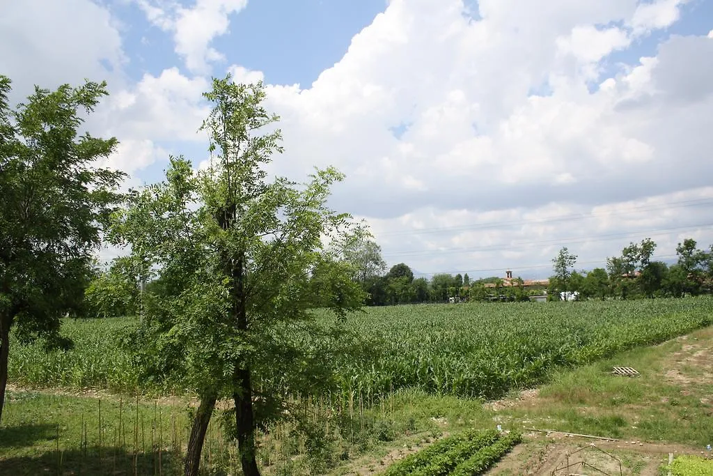 Farm stay Agriturismo I Due Merli Hotel Zanica